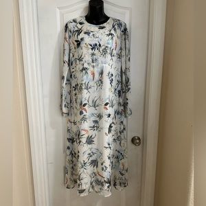 Ivy City Co Dress In Ivory Floral. Size L.